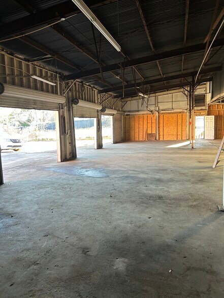 More Photos Of 1230 Murphy Ave, Atlanta Warehouse For Lease