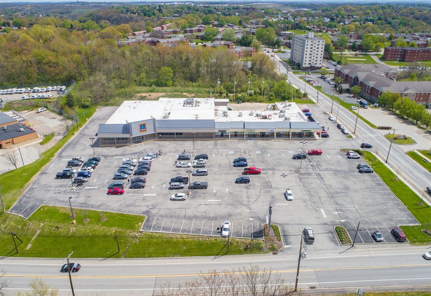 More Photos Of 5239-5255 Brownsville Rd, Pittsburgh Freestanding For Sale