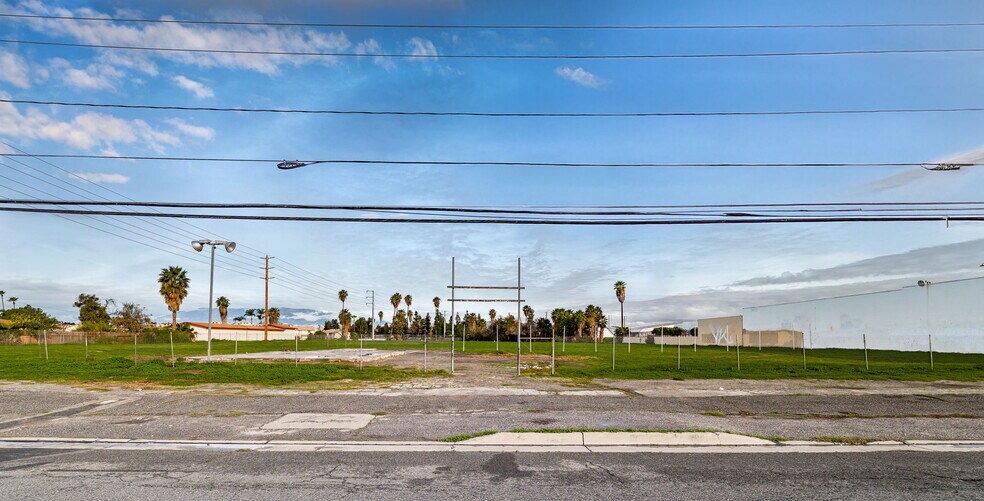 More Photos Of 7509 Arlington Ave, Riverside Land For Sale