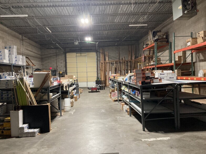 More Photos Of 1708-1728 Church St, Holbrook Warehouse For Sale