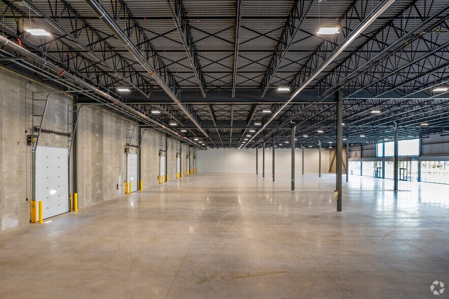 More Photos Of 3540 Wyecroft Rd, Oakville Unknown For Sale