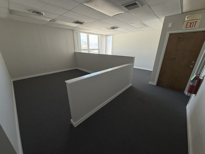 More Photos Of 2222 Morris Ave, Union Township Medical For Lease