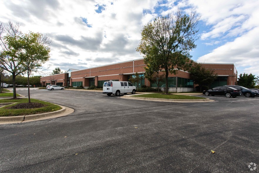 Primary Photo Of 20420 Century Blvd, Germantown Light Manufacturing For Lease