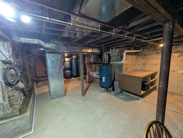 More Photos Of 2005 E Churchville Rd, Bel Air Freestanding For Sale