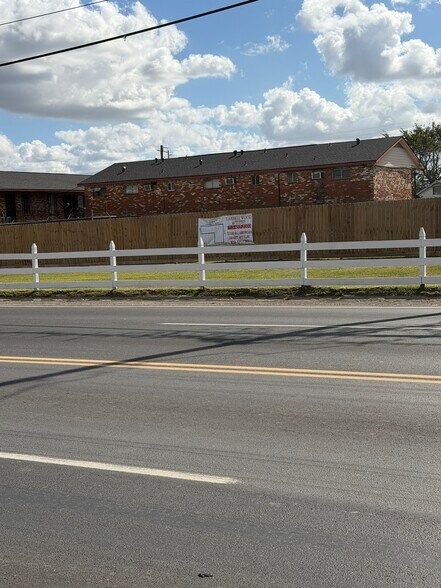 More Photos Of 1706 Clinton Dr, Galena Park Storefront Retail Office For Sale