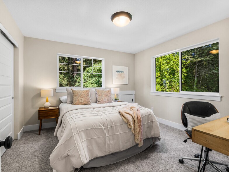 More Photos Of , Portland Multifamily For Sale
