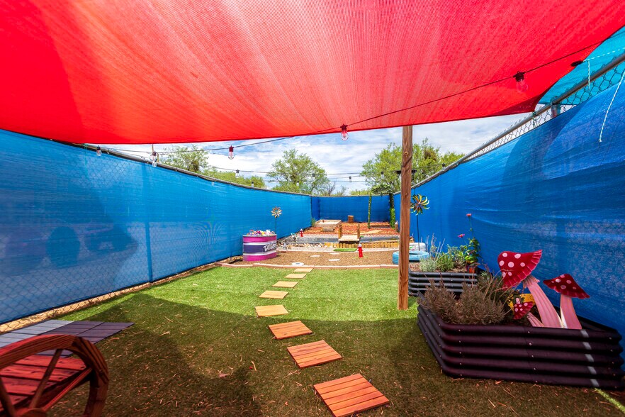 More Photos Of 1601 Wardle rd, Sierra Vista Specialty For Sale