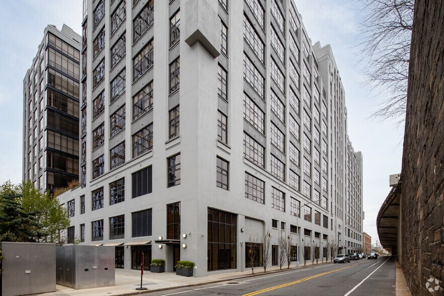 More Photos Of 360 Furman St, Brooklyn Apartments For Lease