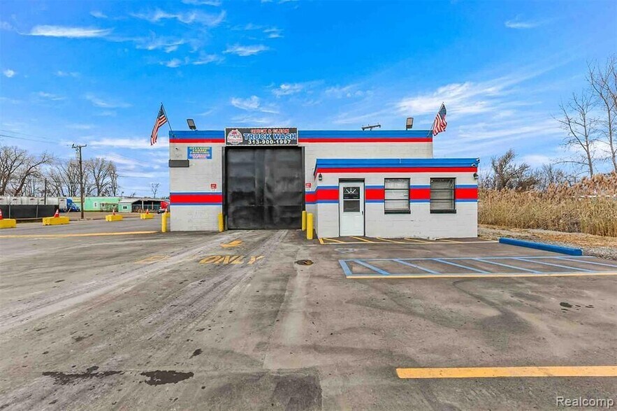 More Photos Of 27990 Wick Rd, Romulus Manufacturing For Sale