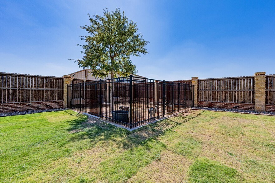 More Photos Of 4012 E County Road 63, Midland Specialty For Sale