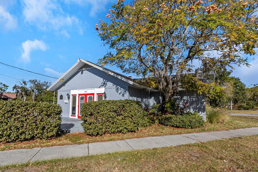 More Photos Of 5417 Grand Blvd, New Port Richey Freestanding For Sale