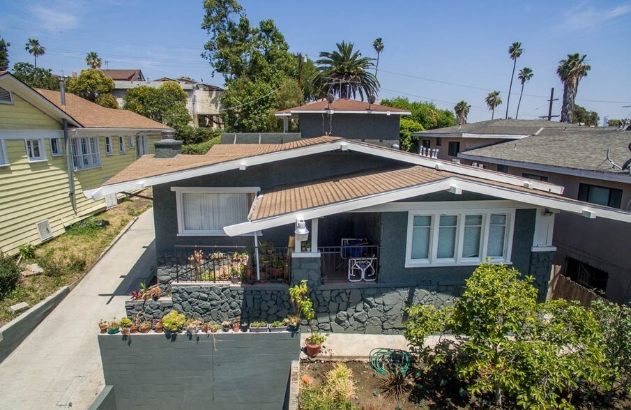 More Photos Of 508 N Ardmore Ave, Los Angeles Apartments For Sale