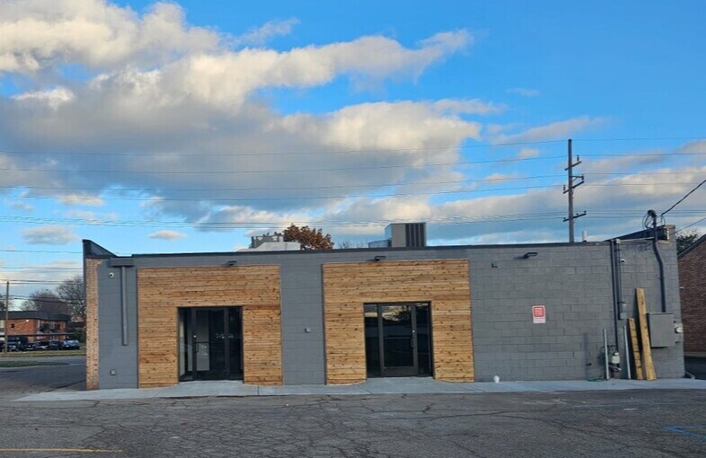 More Photos Of 28363 Hoover Rd, Warren Office For Lease