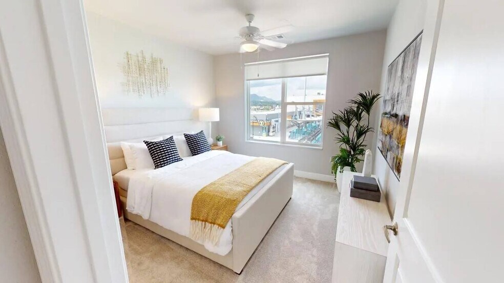 More Photos Of 655 S Sierra Madre St, Colorado Springs Apartments For Lease