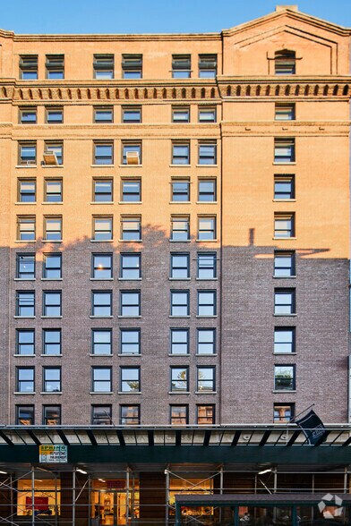 More Photos Of 110 Greene St, New York Office For Lease