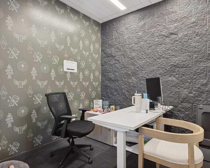 More Photos Of 1242 E Wilmington Ave, Salt Lake City General Retail For Lease