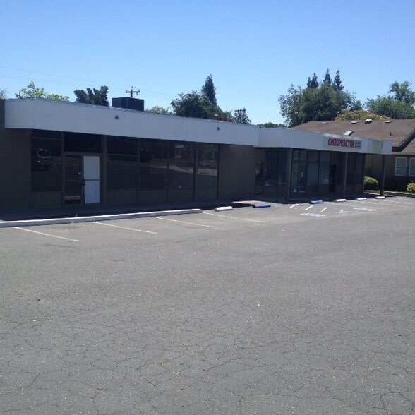 More Photos Of 5660-5666 Main Ave, Orangevale Storefront Retail Office For Sale