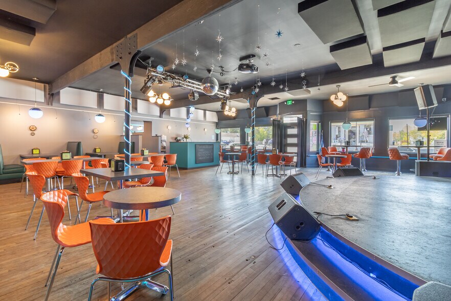 More Photos Of 25-27 E Main St, Searsport Apartments For Sale