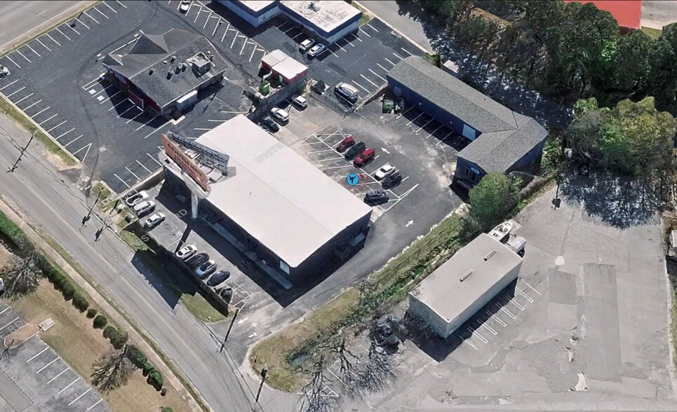More Photos Of 1900 B Northside Industrial Blvd, Columbus Flex For Lease