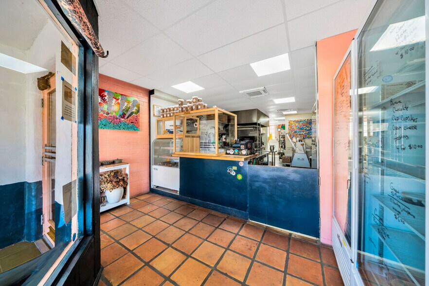 More Photos Of 73489 29 Palms Hwy, Twentynine Palms Restaurant For Sale