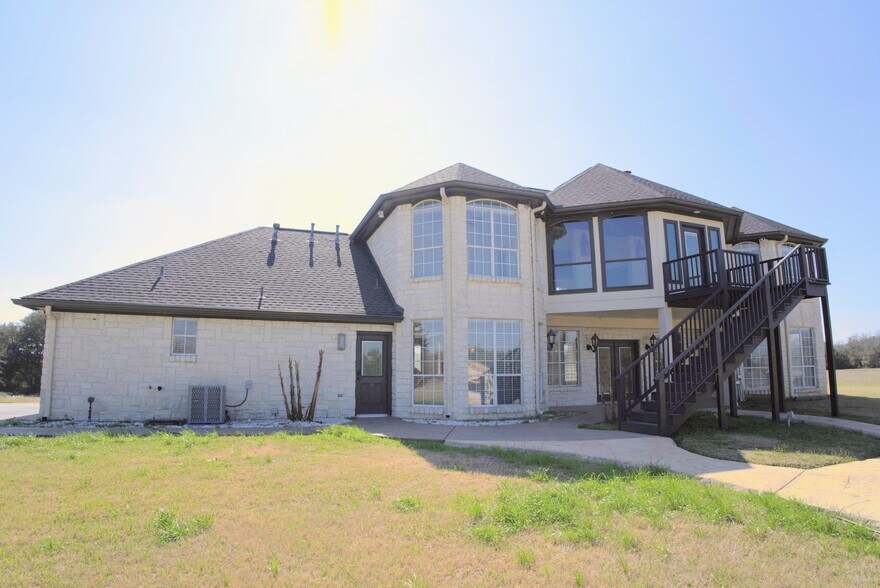 More Photos Of 2982 FM 2935, Brenham Flex For Sale