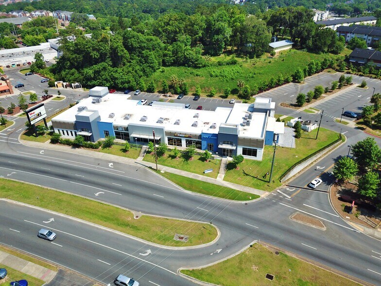 More Photos Of 2121 W Tennessee St, Tallahassee Storefront For Lease