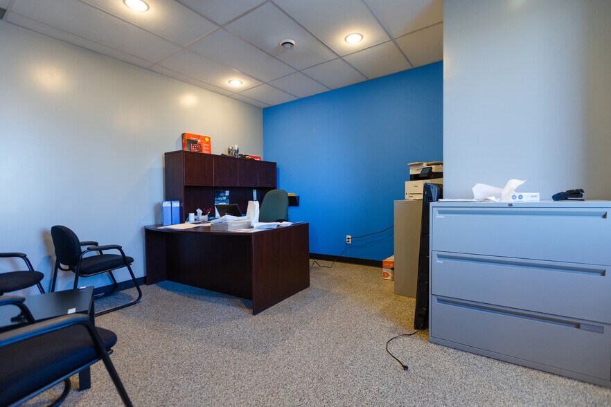 More Photos Of 4931 80 St, Red Deer Industrial For Sale