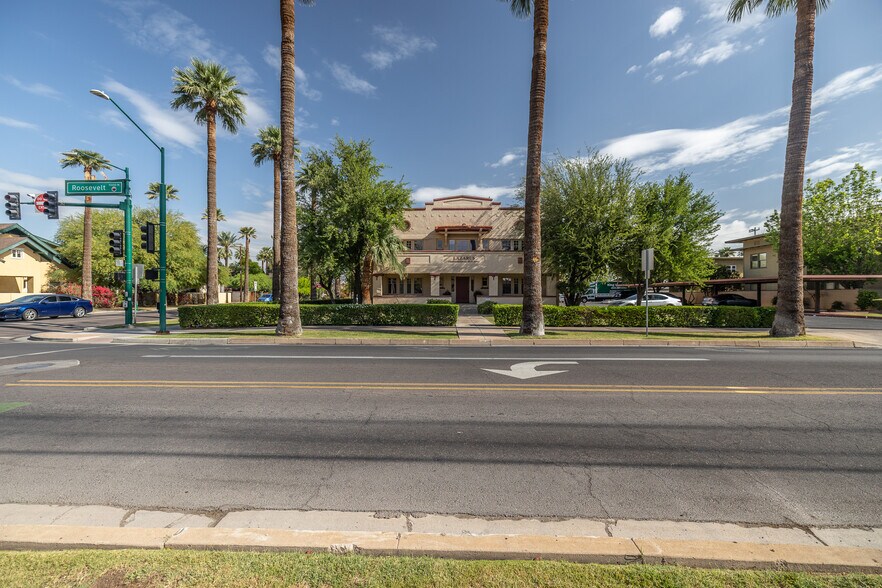 More Photos Of 420 W Roosevelt St, Phoenix Office Residential For Sale
