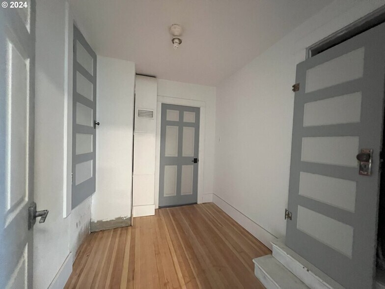 More Photos Of 1839 3rd St, Baker City Religious Facility For Sale