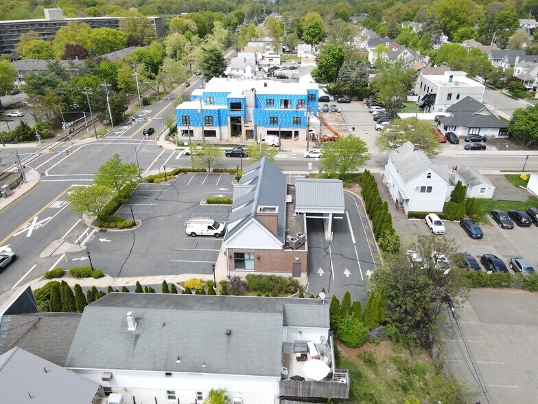 More Photos Of 553 Broadway, Westwood Bank For Lease