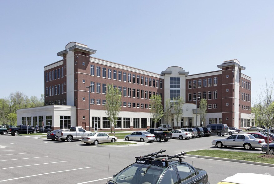 More Photos Of 4601 Carothers Pky, Franklin Medical For Lease