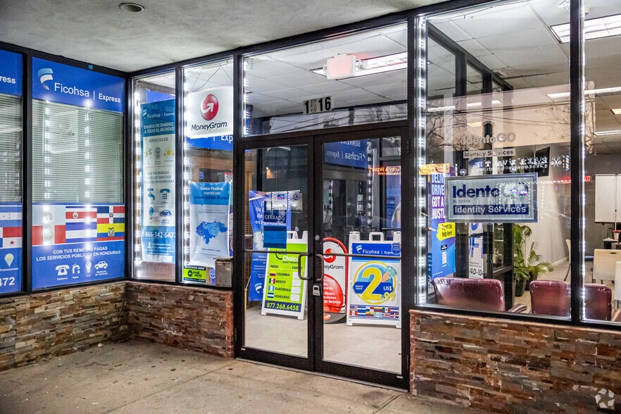 More Photos Of 1500-1540 New York Ave, Huntington Station Office For Sale