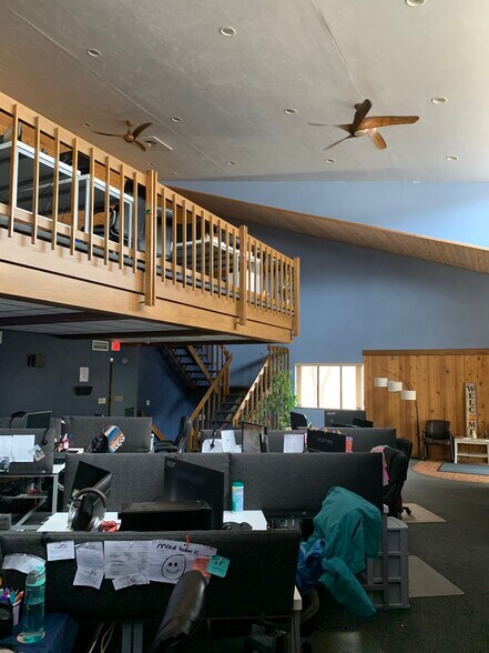 More Photos Of 1820 University Ave, Green Bay Office For Sale