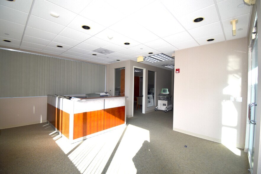 More Photos Of 23 Technology Dr, Setauket Medical For Lease