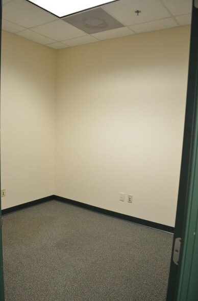 More Photos Of 10 William Pope Dr, Bluffton Medical For Lease