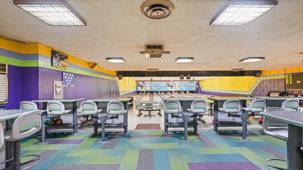 More Photos Of 210 Superior Ave, Tomah Bowling Alley For Sale