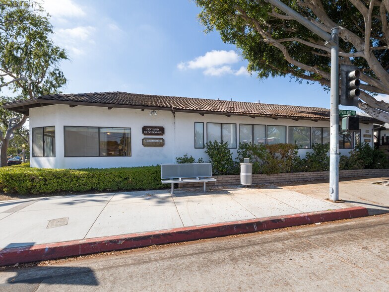More Photos Of 4381-4385 Overland Ave, Culver City Office Residential For Sale