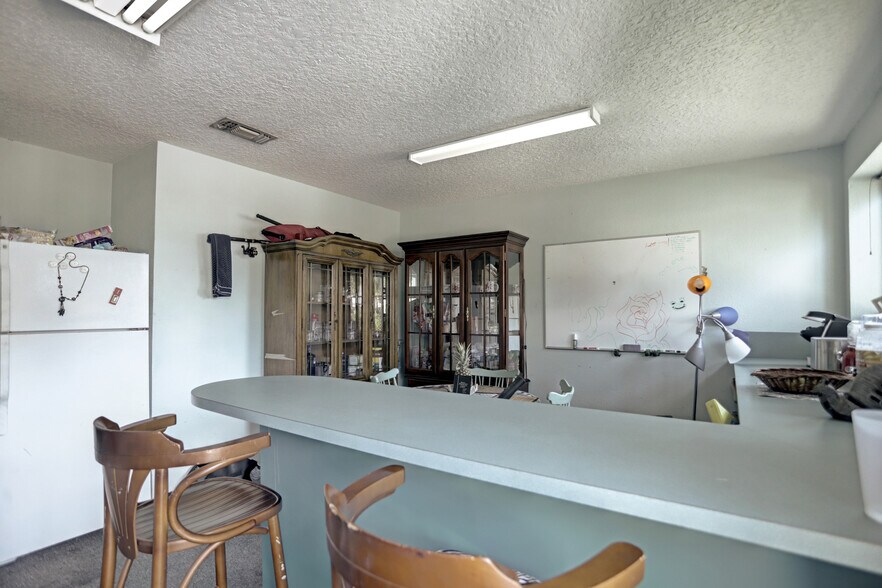 More Photos Of 6611 Stewart Rd, Galveston Specialty For Sale