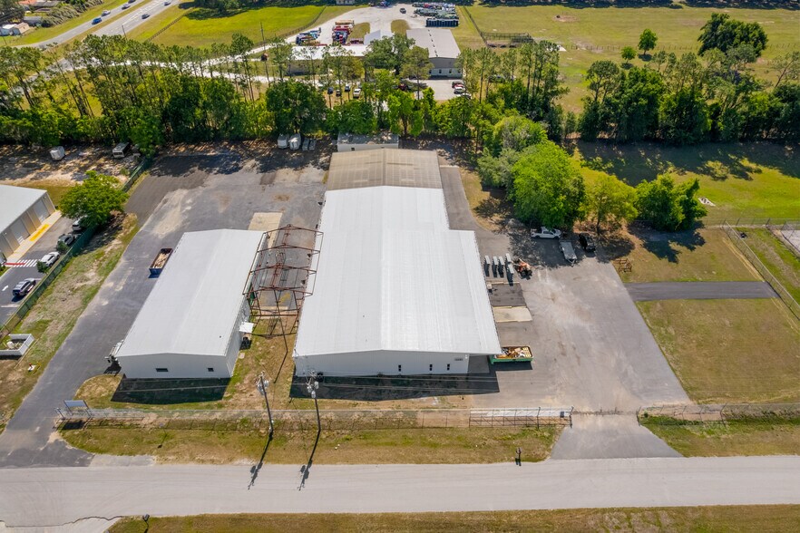 More Photos Of 13595 SE 31st Ave, Summerfield Warehouse For Sale