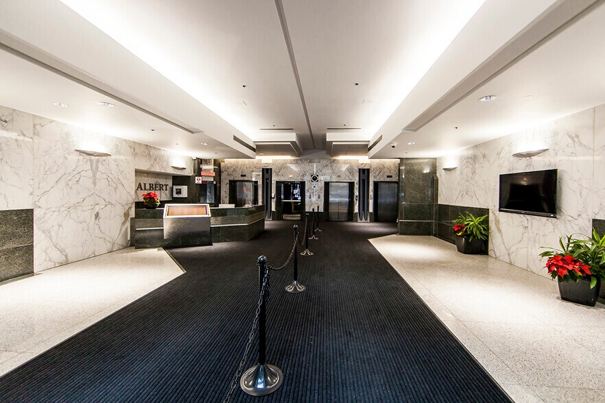 More Photos Of 250 Albert St, Ottawa Office For Lease