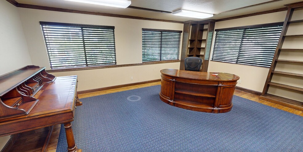 More Photos Of 71-85 Washington St, Reno Office For Lease