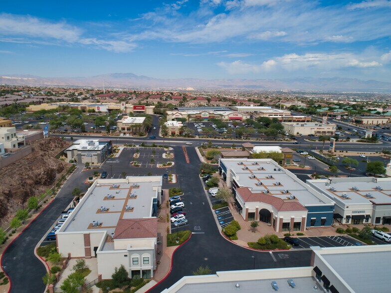 More Photos Of 670 S Green Valley Pky, Henderson Storefront Retail Office For Sale