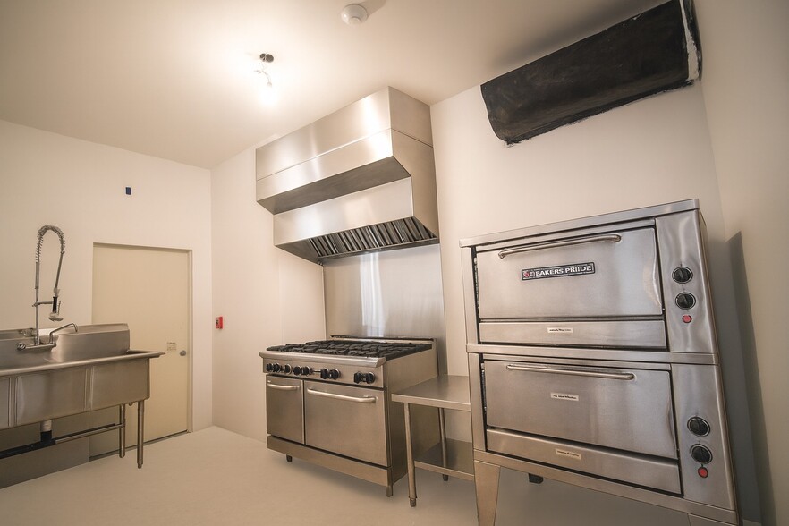 More Photos Of 609 Ann St, Homestead Storefront Retail Residential For Sale