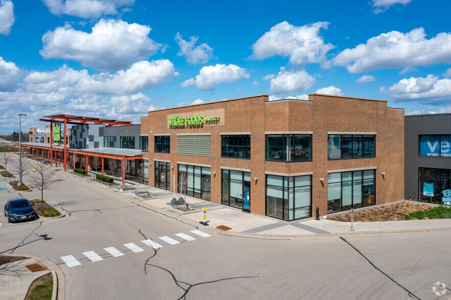 Primary Photo Of 11500 W Burleigh St, Wauwatosa Unknown For Lease