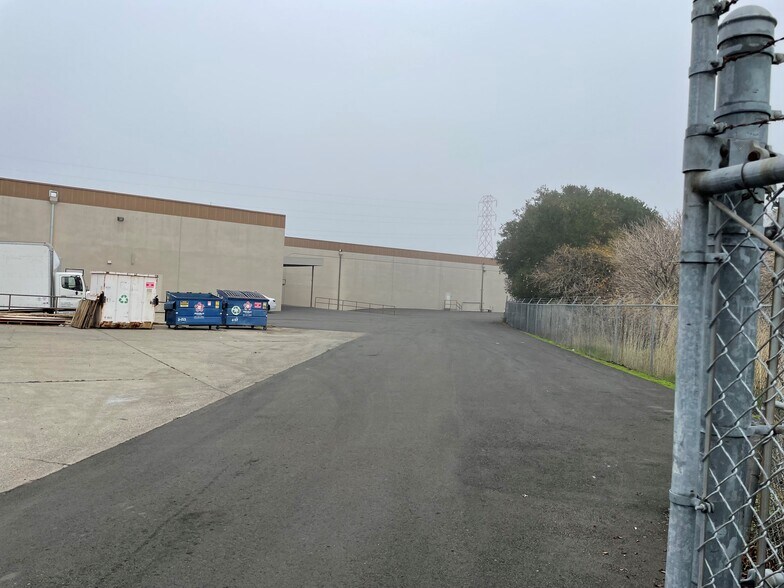 More Photos Of 490 Watt Dr, Fairfield Warehouse For Sale