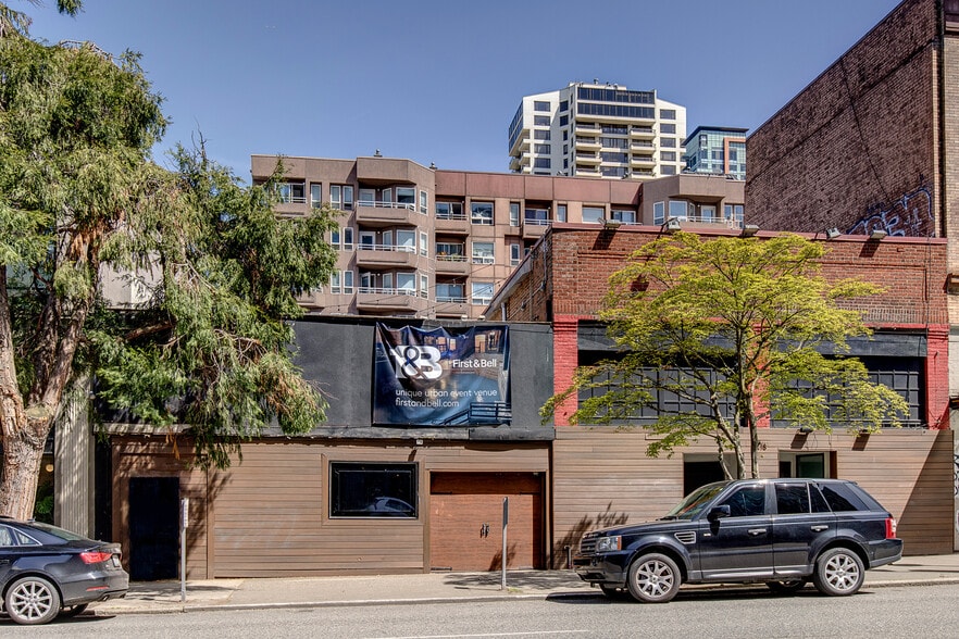 More Photos Of 2218 1st Ave, Seattle Bar For Sale