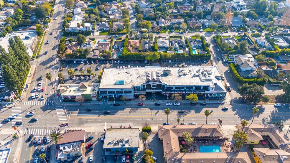 More Photos Of 12914-12950 Ventura Blvd, Studio City Unknown For Lease