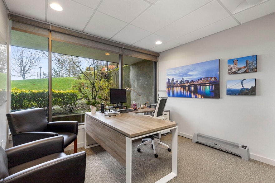 More Photos Of 9200 SW Barnes Rd, Portland Office For Sale