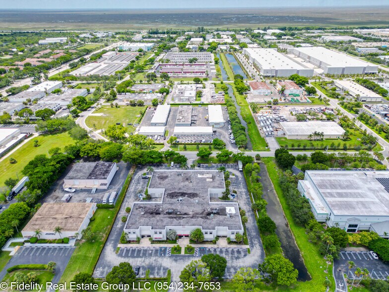 More Photos Of 3650 Coral Ridge Dr, Coral Springs Light Manufacturing For Sale