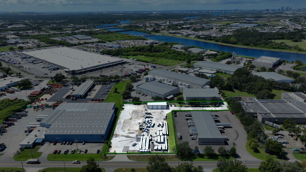 More Photos Of 1900-1922 Tampa E Blvd, Tampa Land For Lease